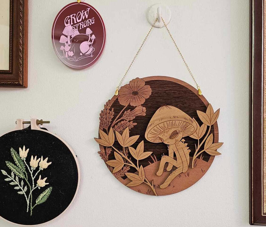 Mushy wood wall hanging